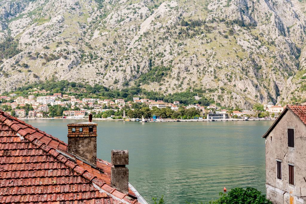 Apartment Lima Kotor Bagian luar foto